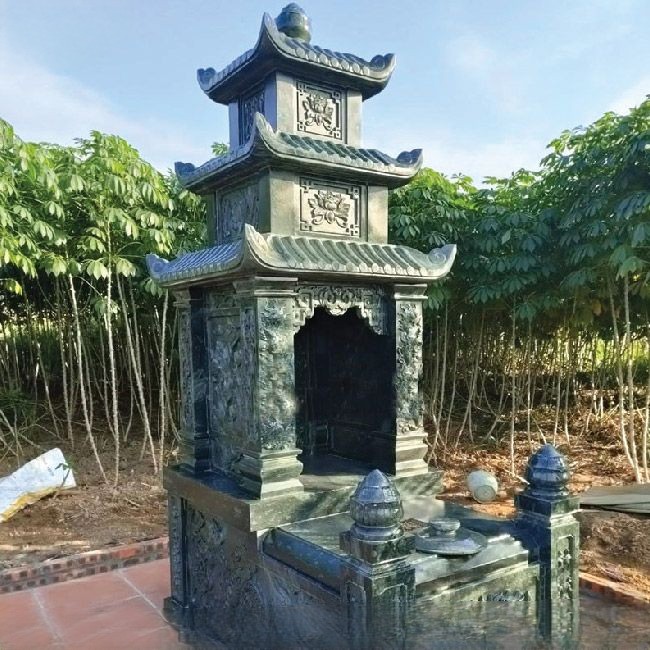 Mộ Đá Xanh Rêu